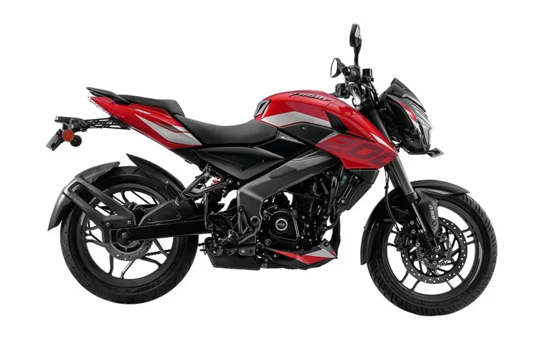 BAJAJ PULSAR RS200 Cocktail Wine Red