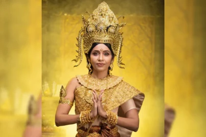 Diplomat Devyani Khobragade Dresses up as Apsara on Cambodia's New Year