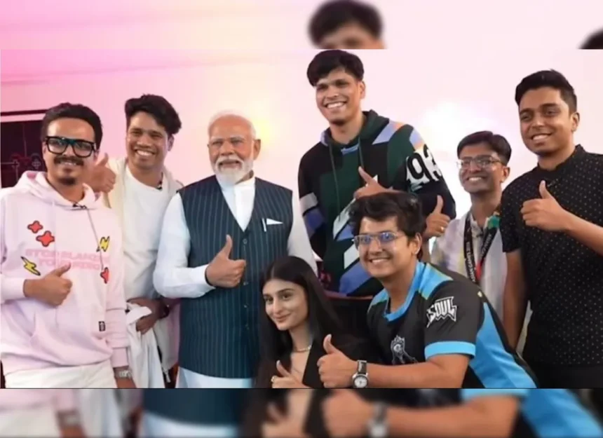 Pm Modi Meets Popular Indian Gamers