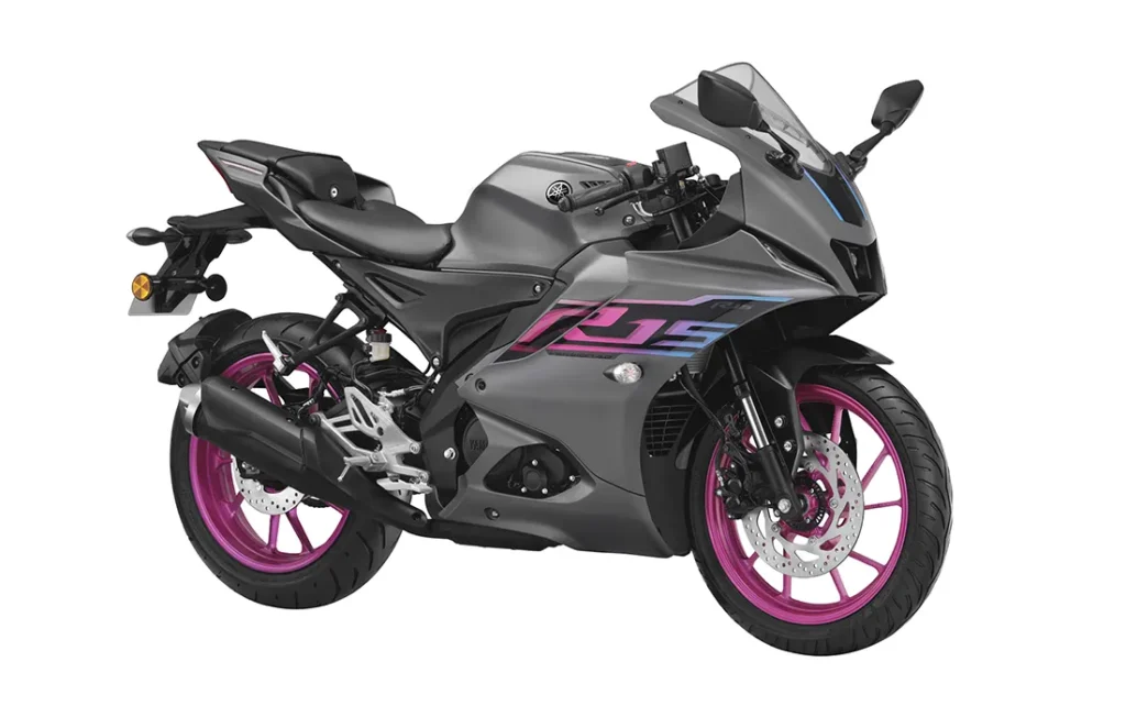 YAMAHA R15 V4 Vivid Magenta Metallic