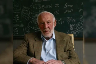 Billionaire Quant Investing Pioneer James Simons Dies at 86